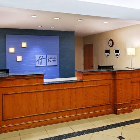 Holiday Inn Express Richmond-Brandermill-Hull Street By Ihg מראה חיצוני תמונה