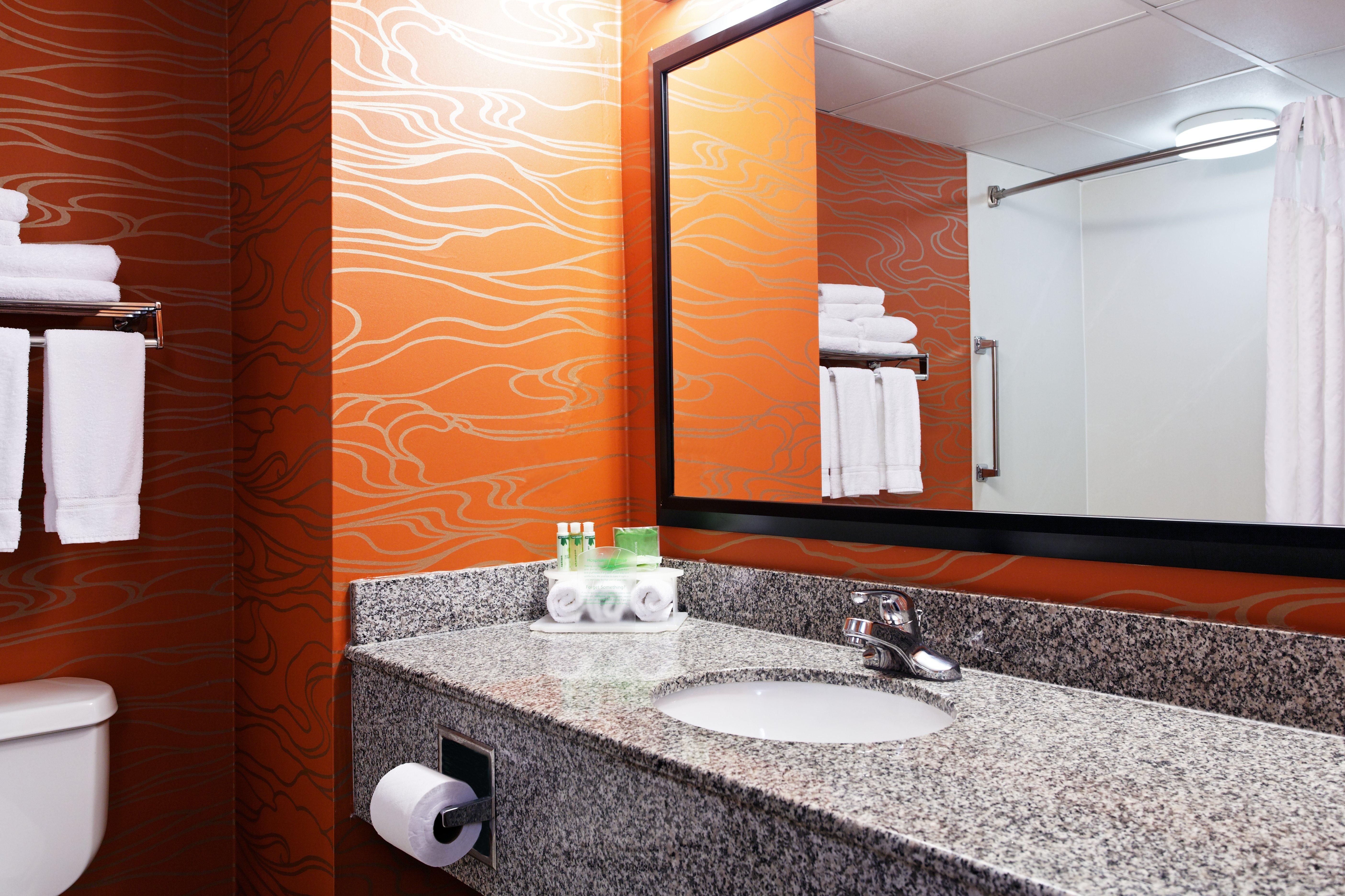 Holiday Inn Express Richmond-Brandermill-Hull Street By Ihg מראה חיצוני תמונה