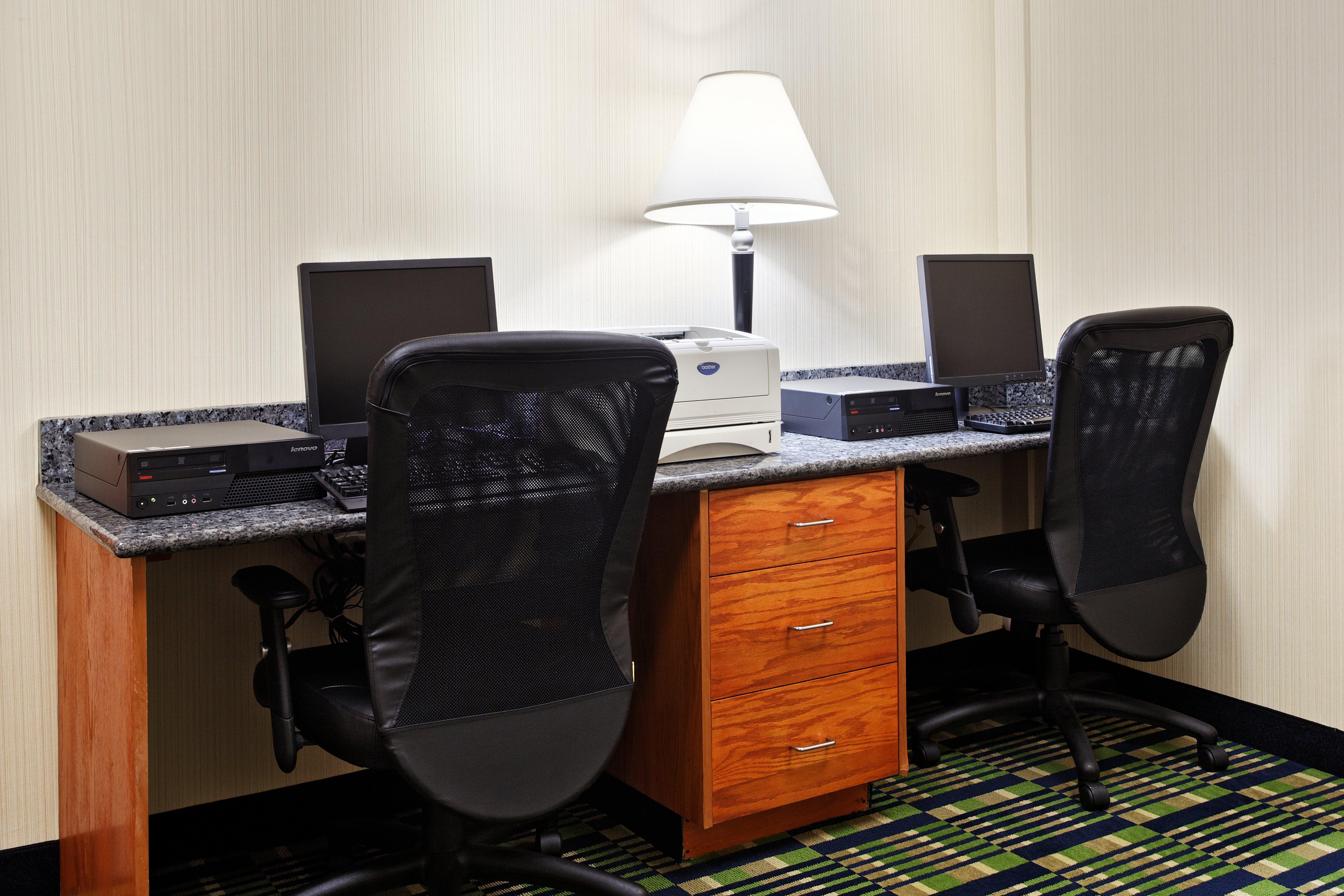 Holiday Inn Express Richmond-Brandermill-Hull Street By Ihg מראה חיצוני תמונה