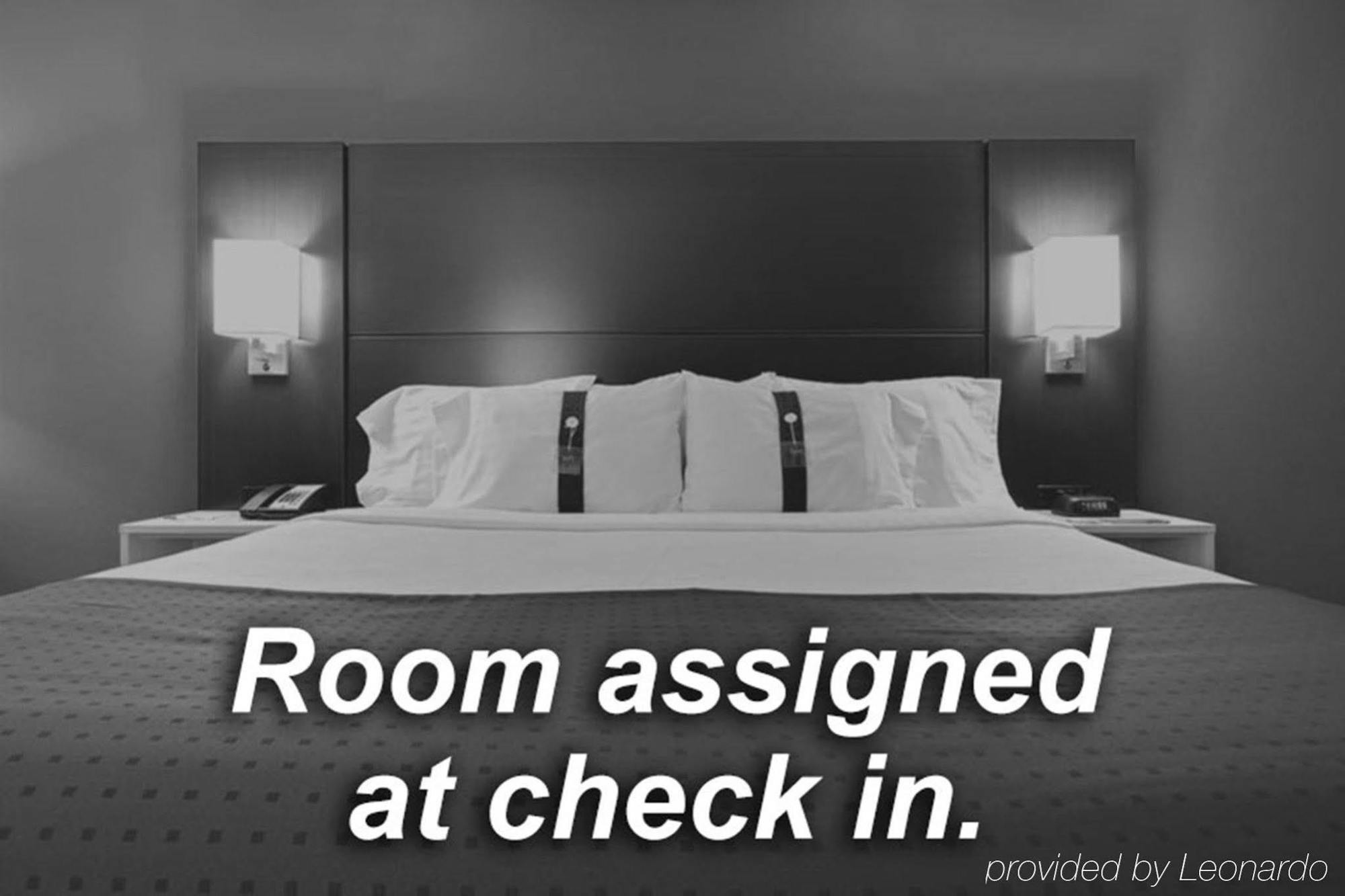 Holiday Inn Express Richmond-Brandermill-Hull Street By Ihg מראה חיצוני תמונה